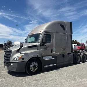 2021 Freightliner Cascadia 126 6x4 T/A Sleeper Truck Tractor