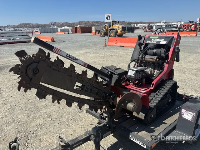 Barreto Walk Behind Trencher