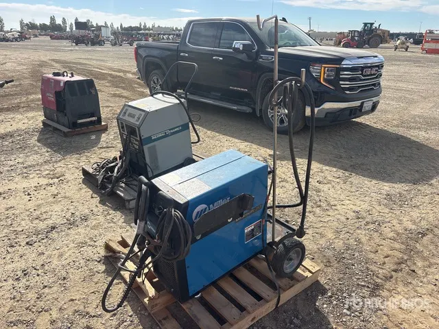 2018 Miller Millermatic 252 200 A Engine Driven Welder