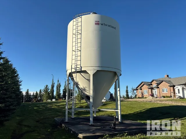 Wheatland 1412-55 +/- 2220 bu Epoxy Lined Grain Bin