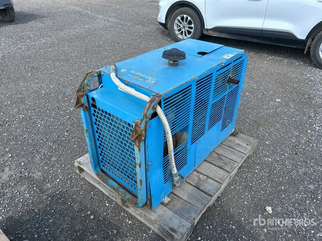 Gulf Stream 35 Air Compressor