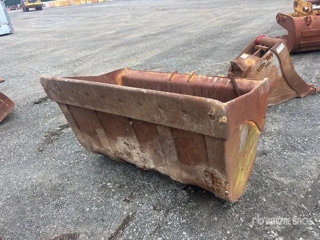 JRB 60 in Tilting Bucket