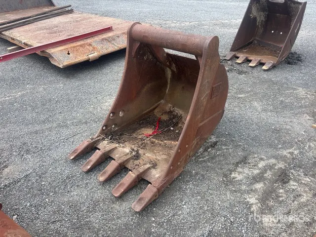 Cat 36 in Digging Excavator Bucket - Fits Cat M318/320