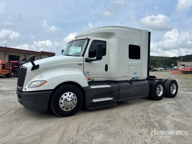 2019 International LT625 6x4 T/A Sleeper Truck Tractor
