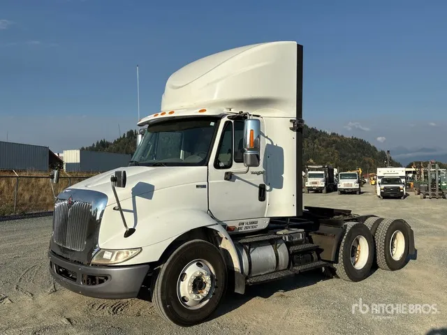 2013 International 8600 6x4 T/A Day Cab Truck Tractor
