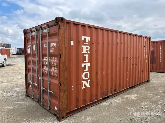 2010 20 ft Standard Storage Container