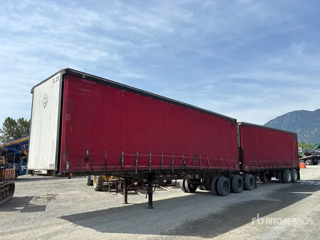 2004 Doepker 32 ft Super B-Train Lead Curtain Side Trailer