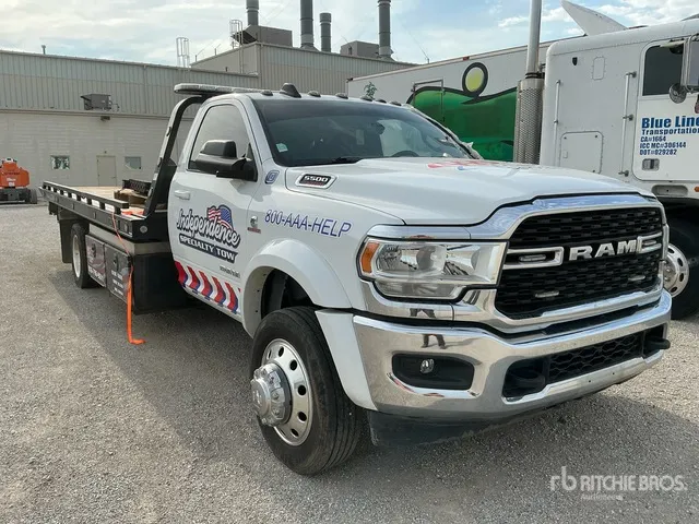 2022 Ram 5500 4x4 Tow Truck