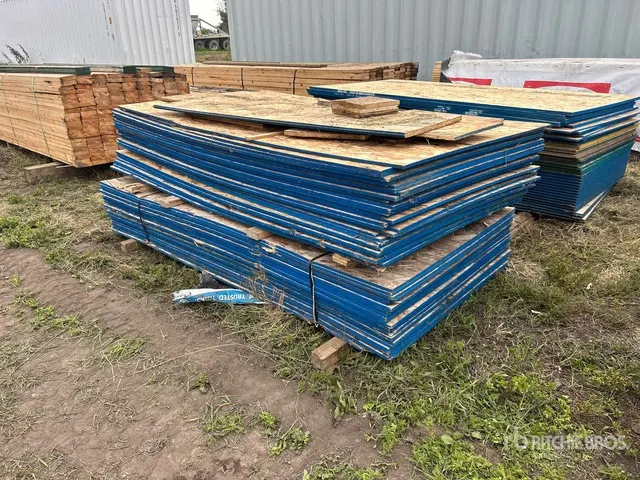 Quantity of (62) 4 x 8 OSB Sheathing Panels