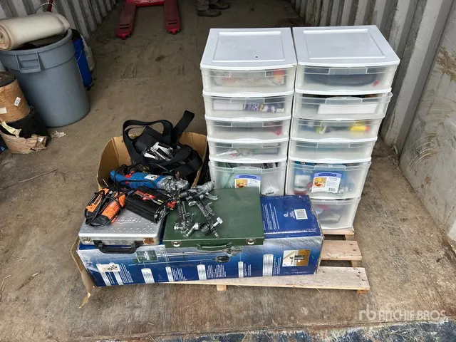Mastercraft 1/2 HP Sump Pump, MotoMaster Power Inverters, Spray Guns & Assorted Tools
