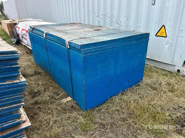 Quantity of (88) 4 x 8 OSB Sheathing Panels