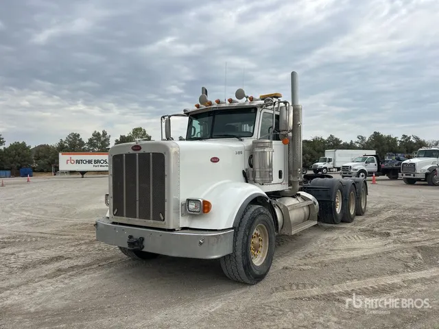 2019 Peterbilt 367 8x4 Heavy Haul Tri/A Day Cab Truck Tractor