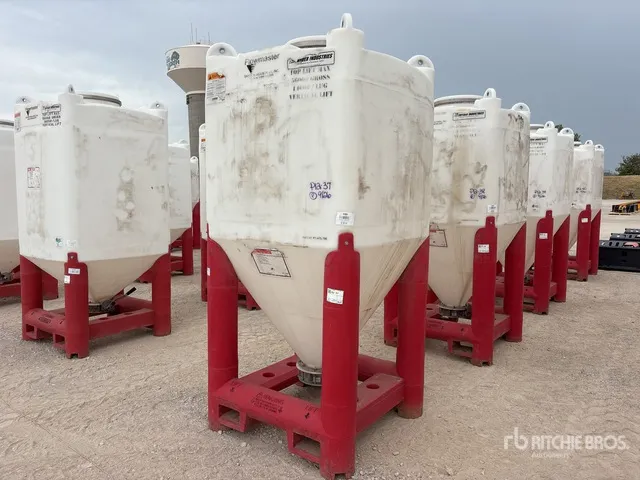 Snyder Flowmaster Plastic Hopper