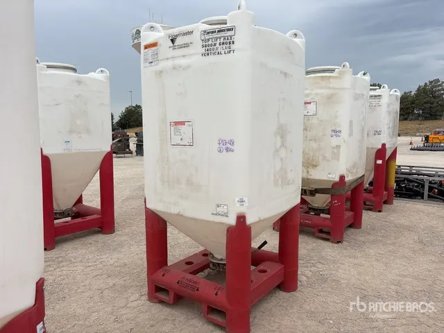 Snyder Flowmaster Plastic Hopper