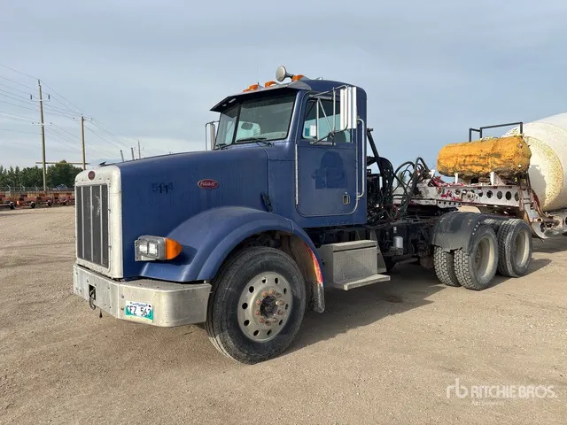 2004 Peterbilt 378 6x4 T/A Day Cab Truck Tractor