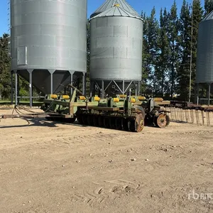 Wishek 842 14 ft Offset Disc Harrow