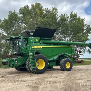 2022 John Deere X9 1000 4x4 Combine Harvester