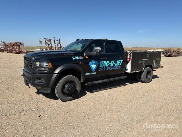 2024 Ram 5500 4x4 Crew Cab Utility Truck
