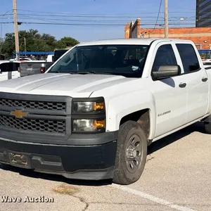 2014 Chevrolet Silverado 1500 Crew Cab pickup truck