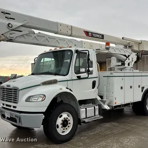 2014 Freightliner M2 bucket truck