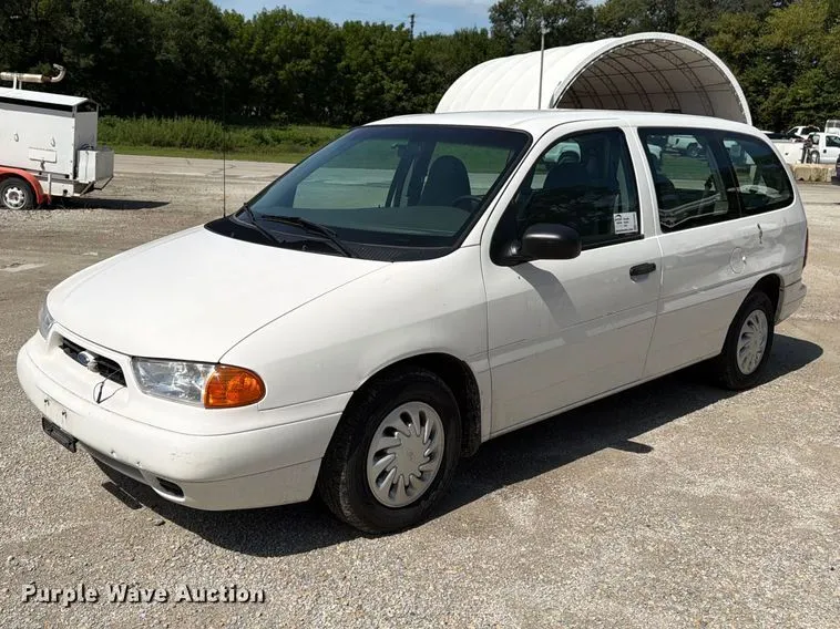 1998 Ford Windstar van