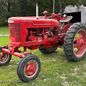1945 Farmall M tractor