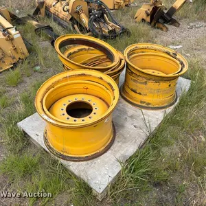 (3) wheels