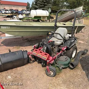 EXMark LZZ27KC526 ZTR lawn mower