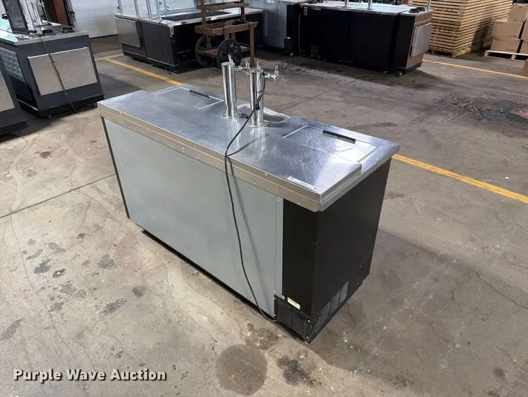 Beverage Air DD68C-1-B kegerator