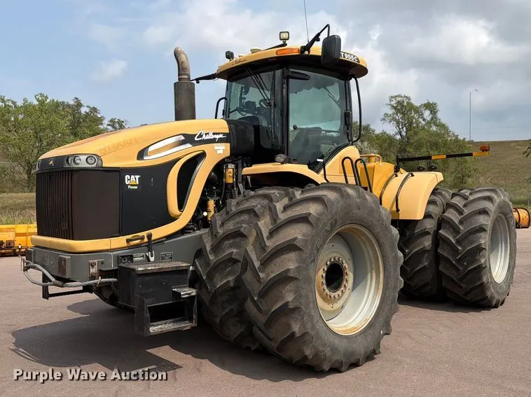 2010 Challenger MT955C 4WD tractor