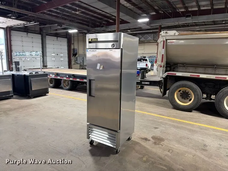 True T-23 refrigerator