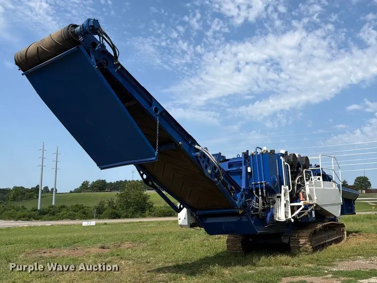 2018 Peterson 5710D horizontal grinder