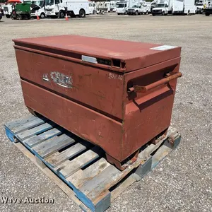 Tool chest