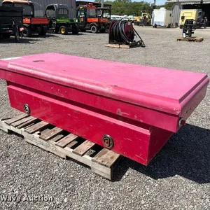 Knaack 116-3-02 pickup bed tool chest