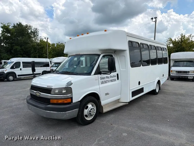 2013 Chevrolet Express shuttle bus