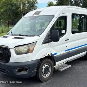 2017 Ford Transit van