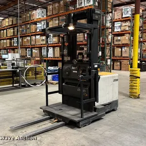 2016 Crown SP4020-30 order picker