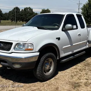 2001 Ford  F150 Ext. Cab pickup truck