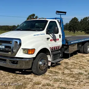 2008 Ford  F650 Super Duty XLT Pro Loader rollback truck