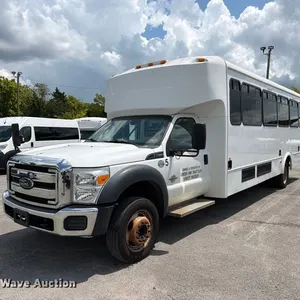 2016 Ford F550 shuttle bus