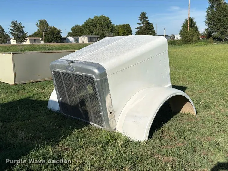 Peterbilt Hood