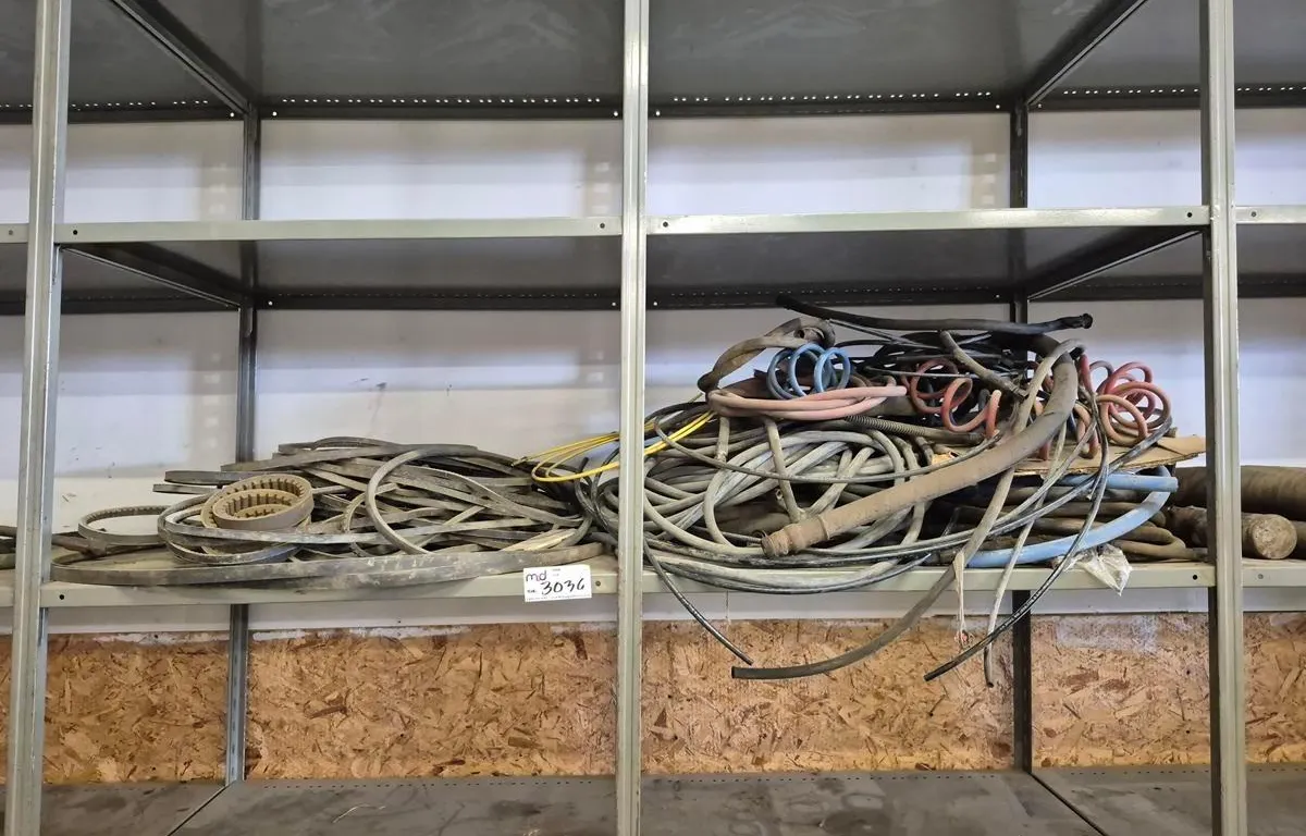 Assorted Drive Belts and Hoses
UNRESERVED