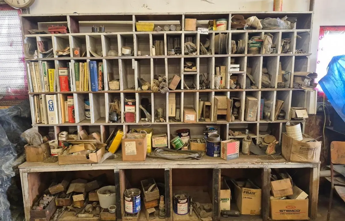 Shelf w/ Assorted Truck Parts, Hardware and Manuals
UNRESERVED