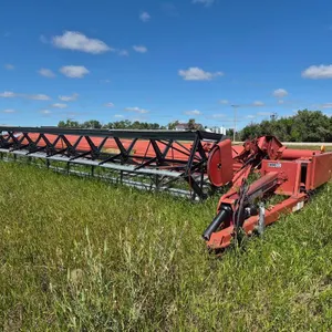 Case IH 8240 Swather Header
 UNRESERVED