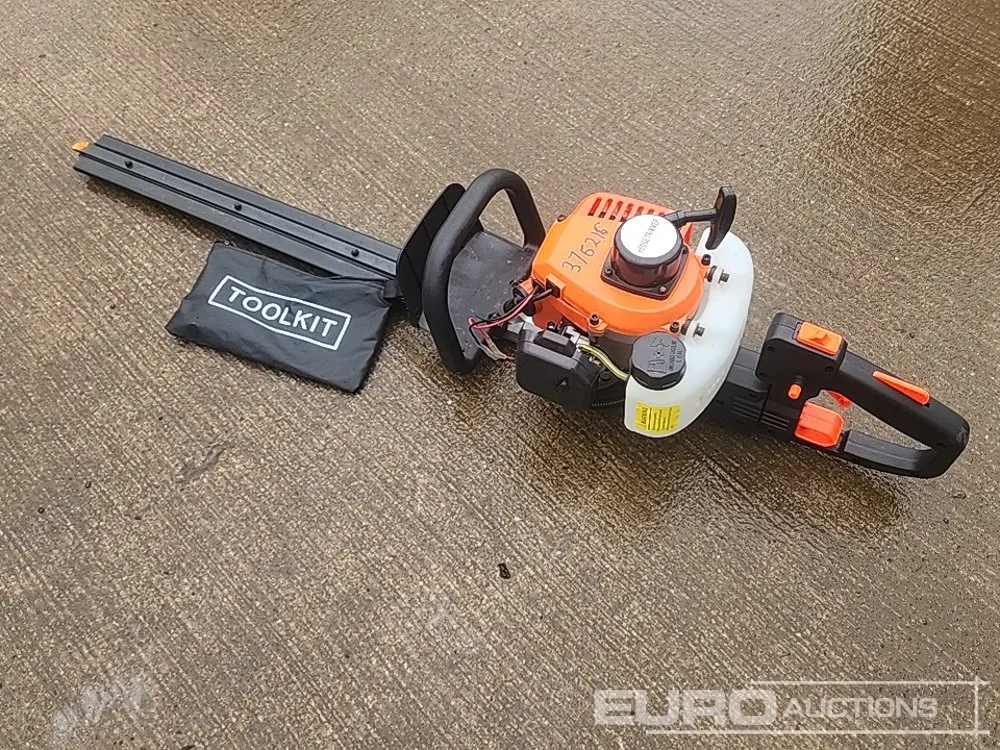 Petrol Hedge Trimmer