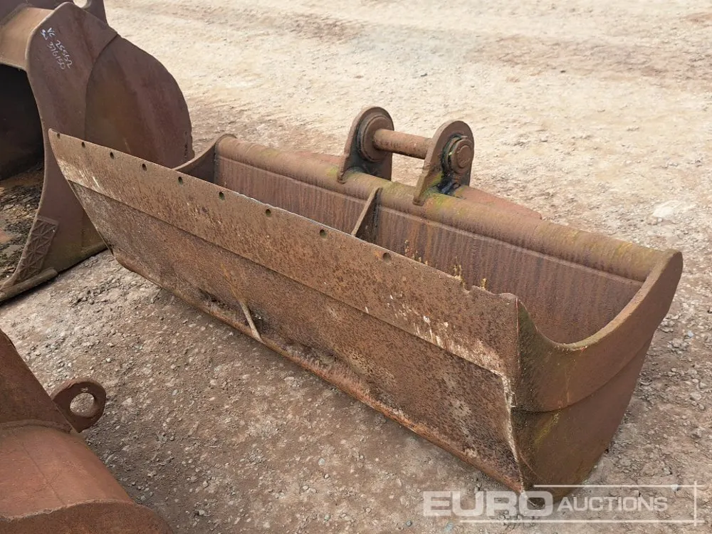 84" Digging Bucket 80mm Pin to suit 20 Ton Excavator