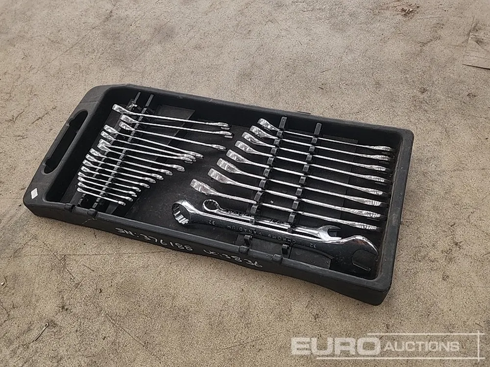 Unused 26Pc Spanner Set