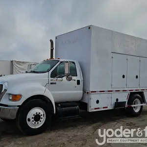 2008 Ford F750 