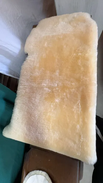 Auckland 100% Genuine Sheepskin Rug