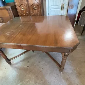 Wood Dining Table with Two Leaves and Casters